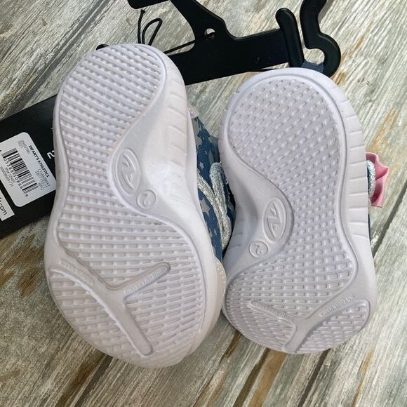BABY GIRL UNICORN & Sparkly Flower Sneakers Shoes Size 2 - Picture 5 of 8